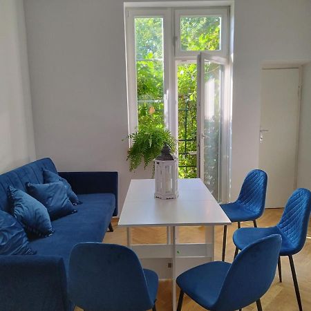 Urban Nest Apartments Brodowicza 14 Krakau Buitenkant foto